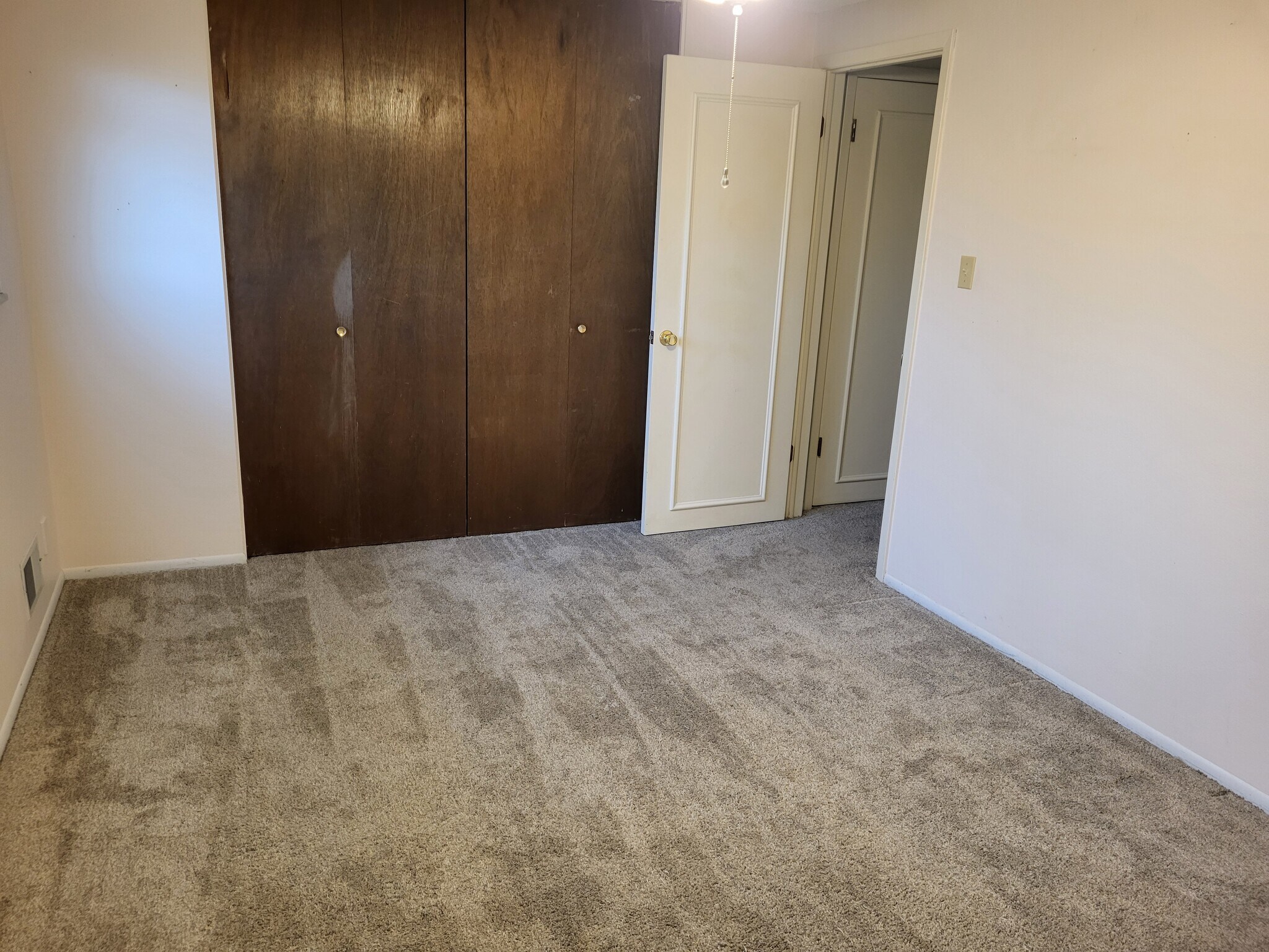 Building Photo - 10470 Romblon Way