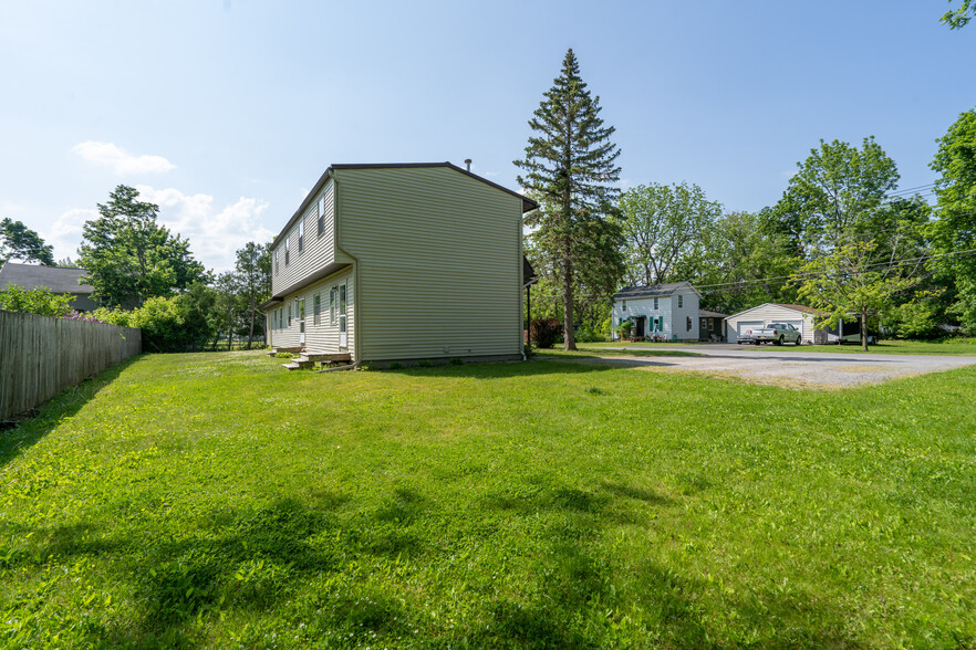 Building Photo - 2 Rorbach Ln