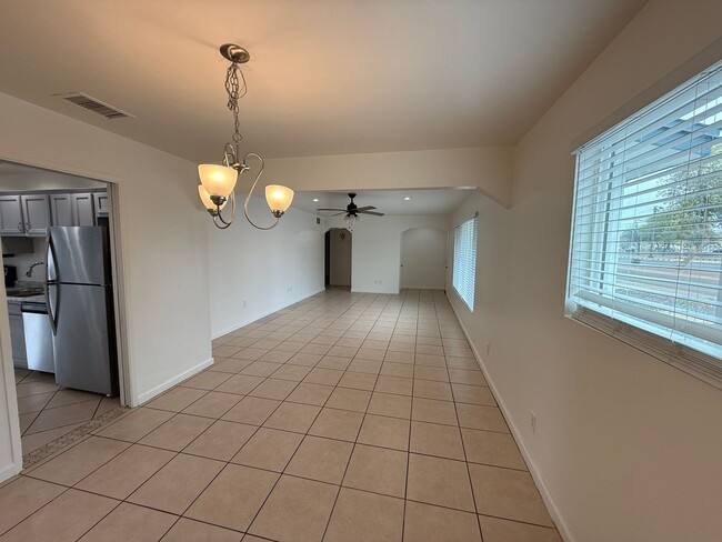 Building Photo - 4 Bedroom Home with Large Backyard | Modern Landscaping | Utilities Included