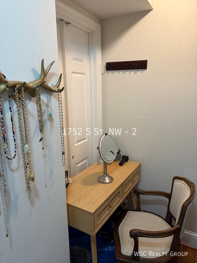 Building Photo - 1752 S St NW