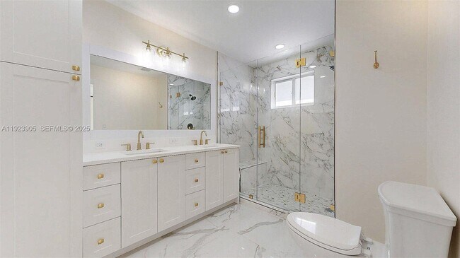 Building Photo - 3801 SW 132nd Ave