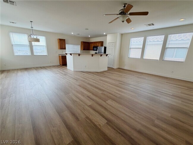 Building Photo - 8688 Mesquite Hills St