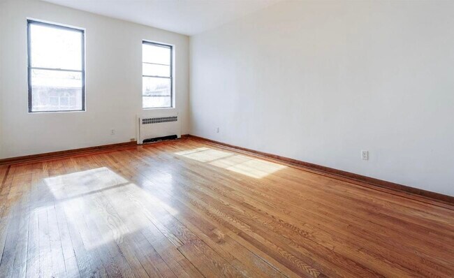 Building Photo - 301 Palisade Ave