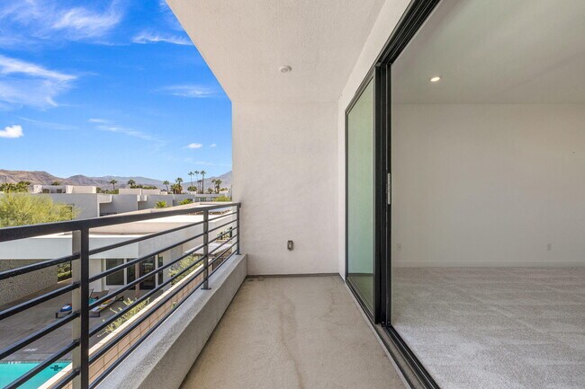 Building Photo - 928 Galaxy Dr