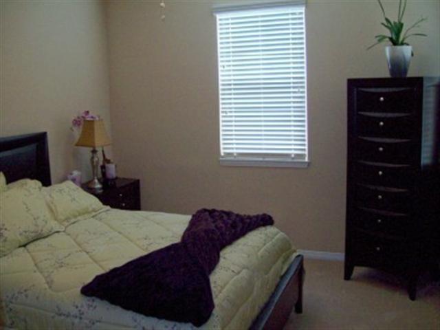 Building Photo - Beautiful Home located in Wolf Creek