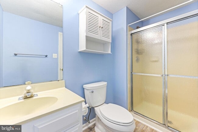 Building Photo - 1246 Seminole Dr