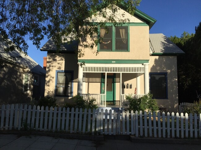 Building Photo - 505 Walter St SE