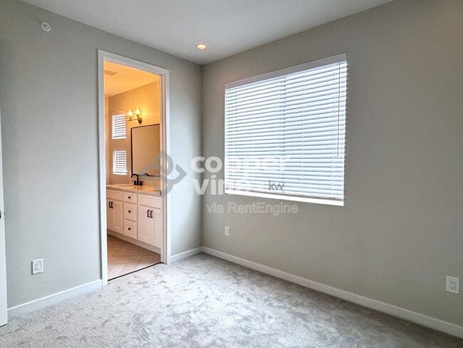 Building Photo - 4205 Tejon St