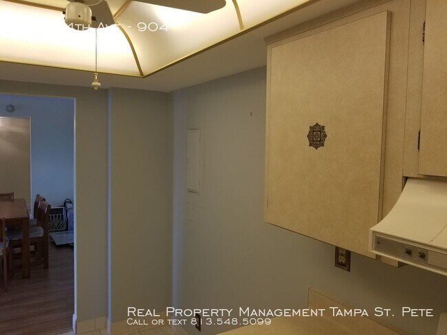 Building Photo - WATERFRONT CONDO ON ST PETE BEACH