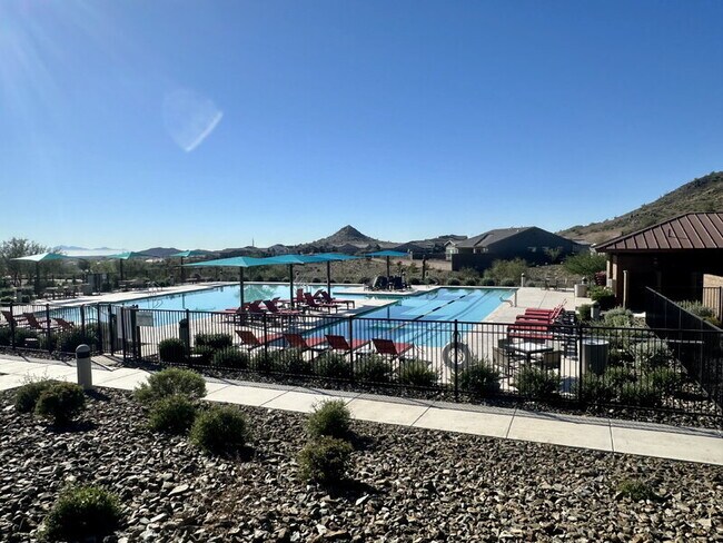 Building Photo - 13726 W Whisper Rock Trail