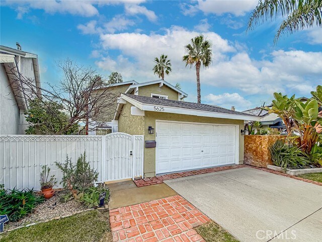 Building Photo - 5625 Slicers Cir