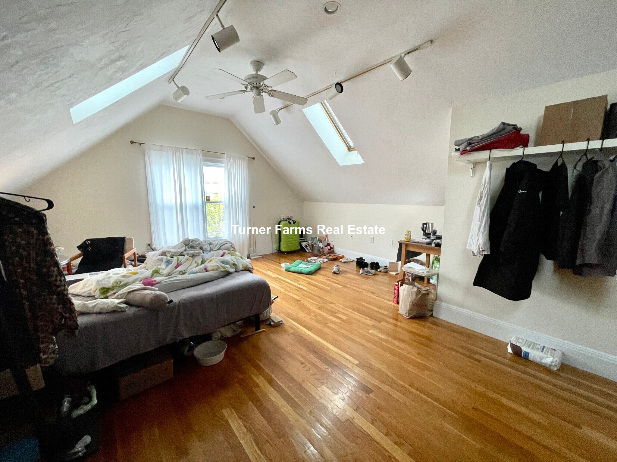 Building Photo - 207 Boston Ave