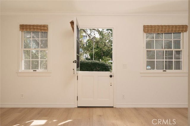 Building Photo - 703 Orchid Ave