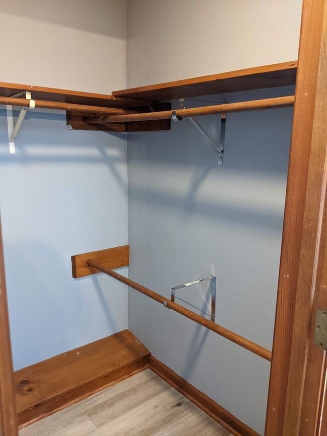 Building Photo - 5990 Idlewild Rd