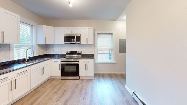 Building Photo - Wooster Sq 2-Bedroom with W/D & Parking