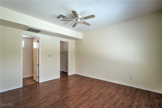 Building Photo - 2180 Waterton Rivers Dr