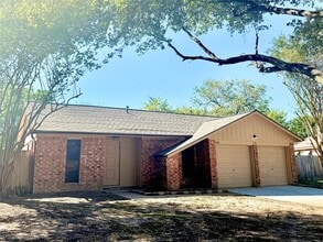 Building Photo - 5359 Friar Tuck Dr