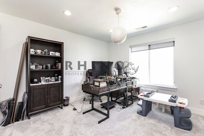 Building Photo - 4187 N 900 W