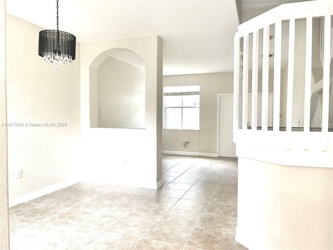 Building Photo - 3512 SW 171st Ave