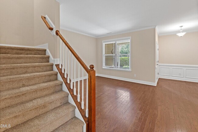 Building Photo - 227 Mayfield Dr