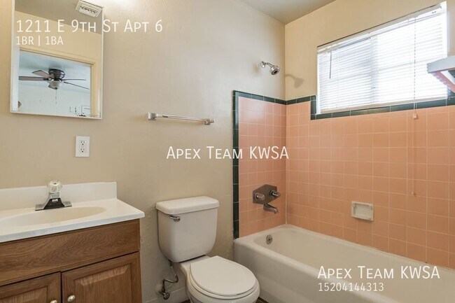 Building Photo - 1211 E 9th St