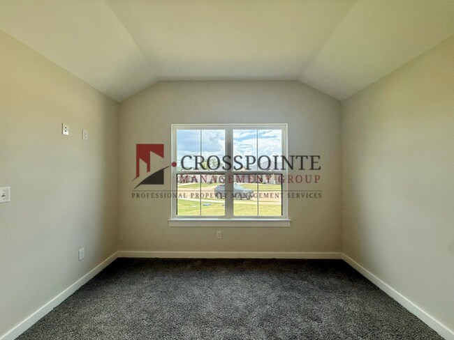 Building Photo - Beautiful 3 Bedroom 2 Bathroom Home!
