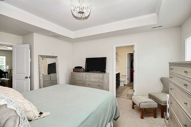 Building Photo - Beautiful Corner Lot 3BD/2.5BA w/ Fenced Yard