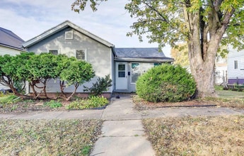 Building Photo - Spacious 2-Bedroom Home in Iowa Coming Soon!