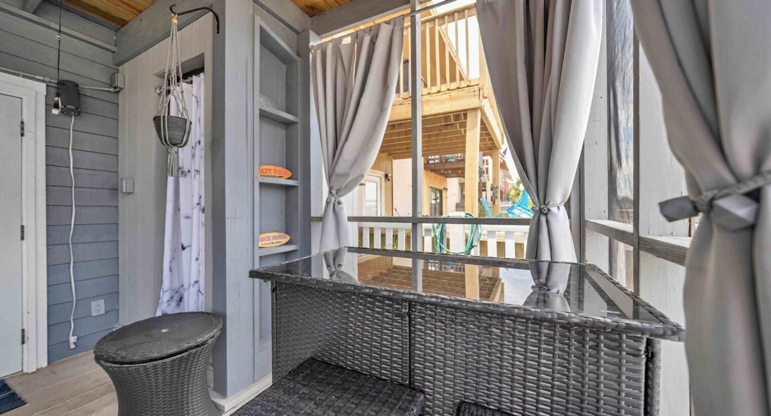 Building Photo - 318 Bream Ave