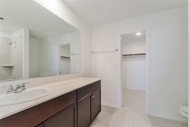 Building Photo - 122 Lemongrass Dr