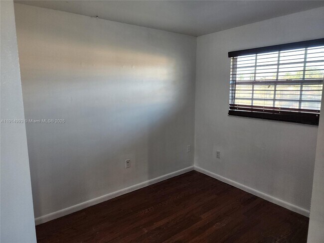 Building Photo - 13433 SW 62nd St