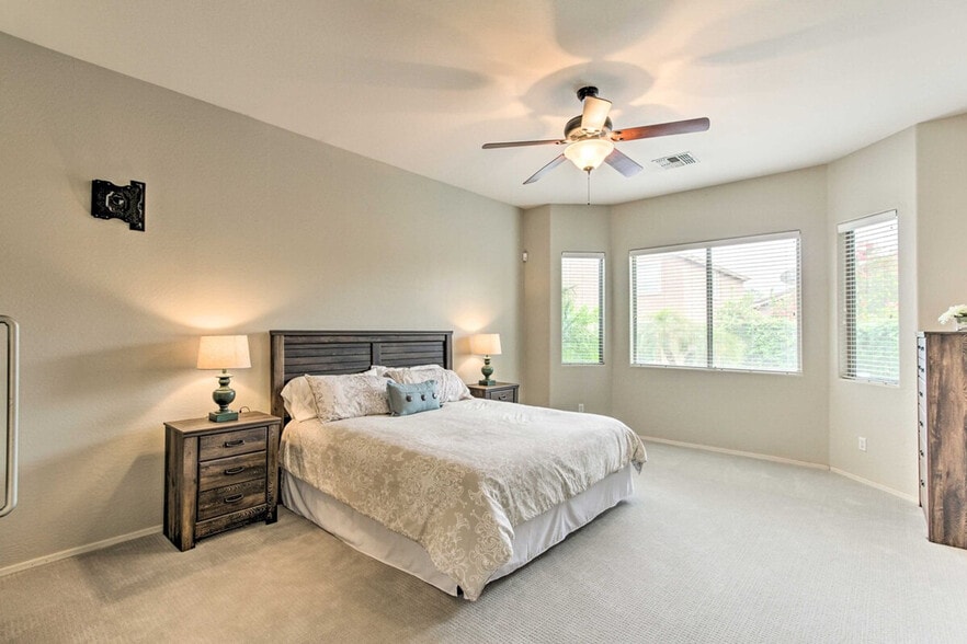 Building Photo - 3219 W Languid Ln