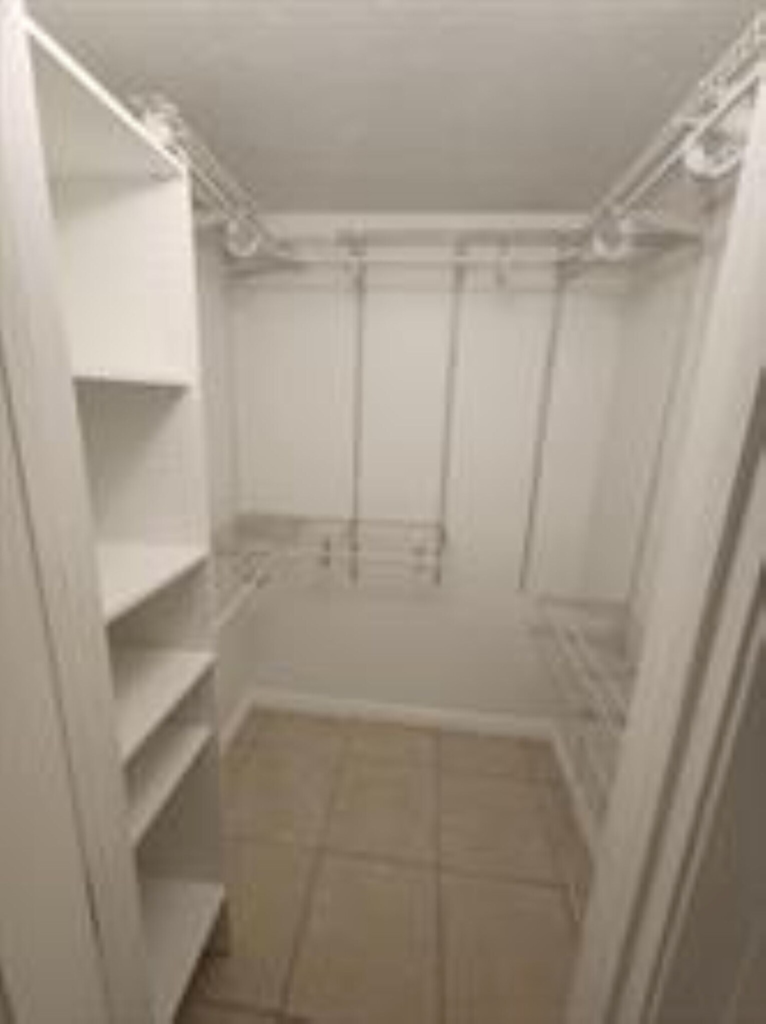 Building Photo - 1125 NE 16th Pl