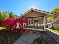 Building Photo - 328 11th St