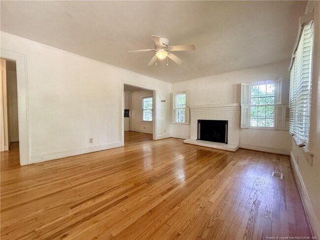 Building Photo - 611 Greenland Dr