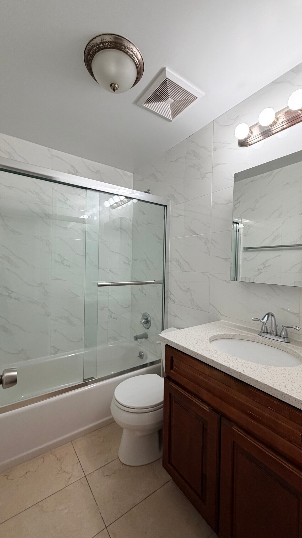 Building Photo - 6302 Grand Central Pky