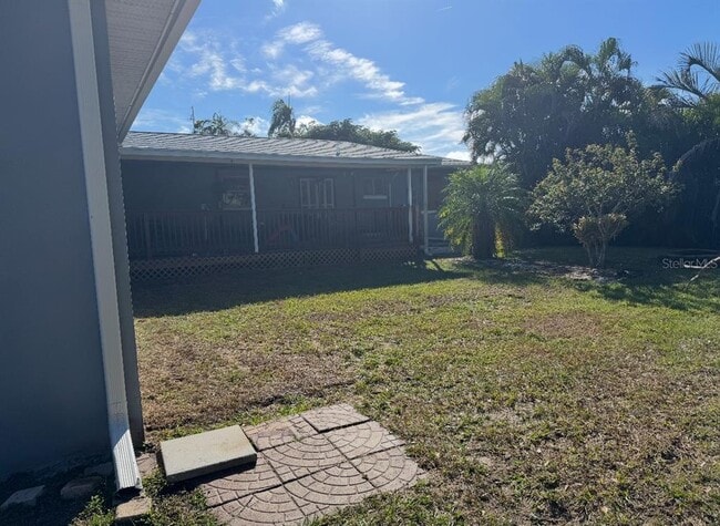 Building Photo - 6145 1st Ave N