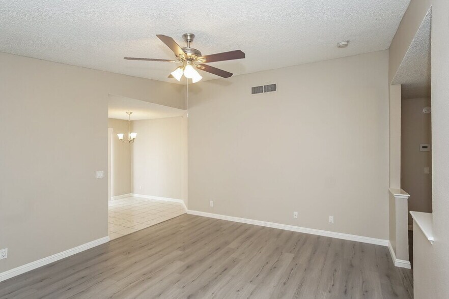 Building Photo - 603 Jackson Dr