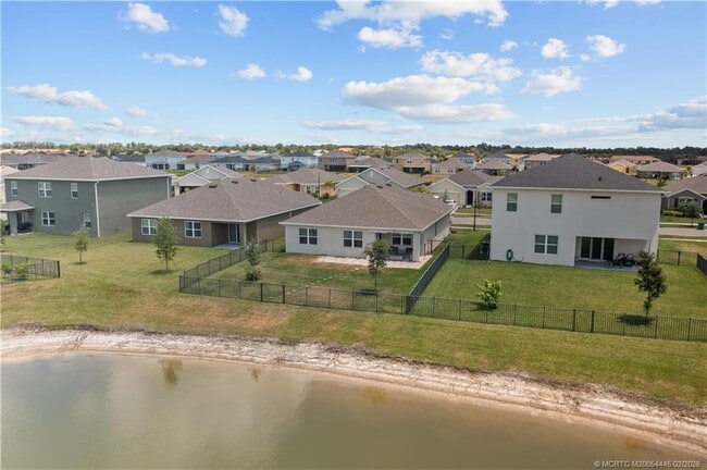 Building Photo - 10760 SW Cremona Way