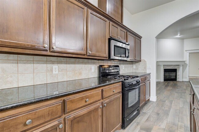 Building Photo - 1708 NW 161st Cir