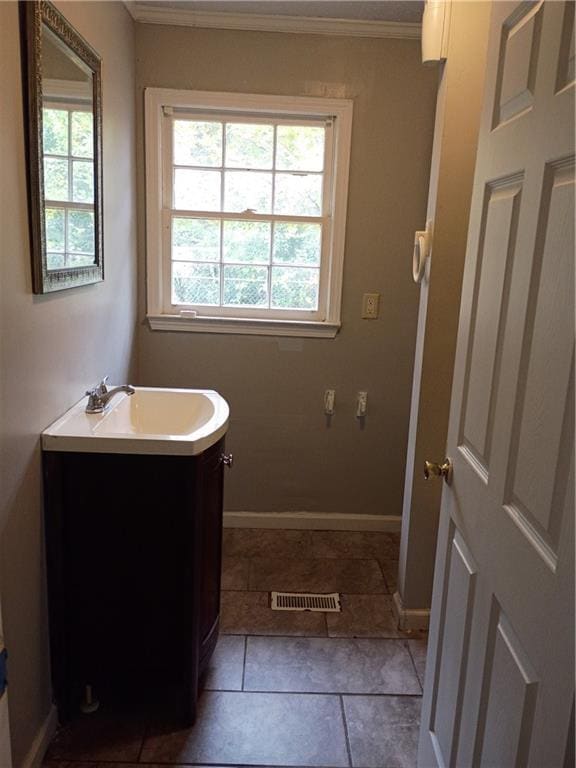 Building Photo - 8 Carver Rd