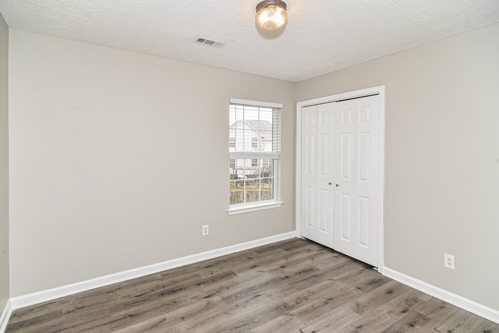 Building Photo - 1604 Zurich Dr