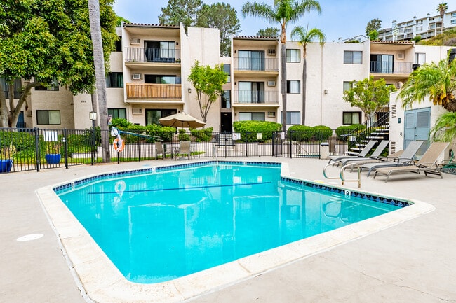 Building Photo - 6780 Friars Rd