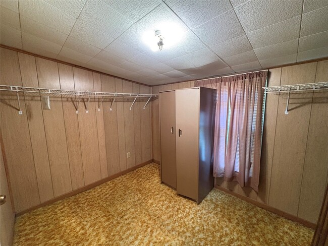 Building Photo - 308 Odell Ave