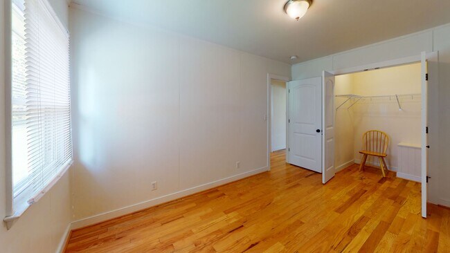 Building Photo - 5677 Myrtle St