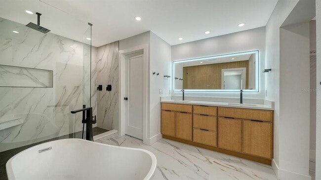 Building Photo - 5468 Wilkinson Rd