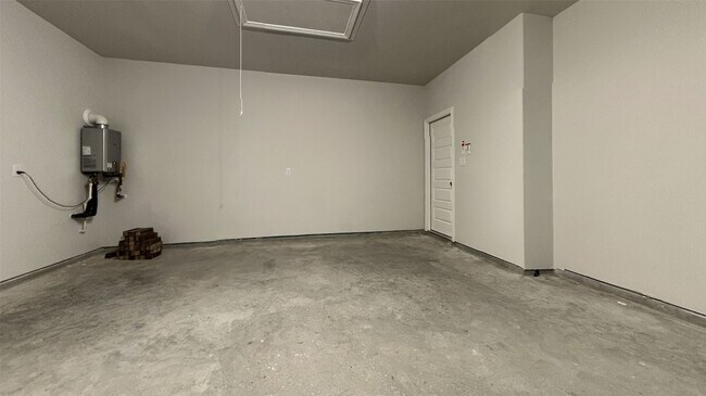 Building Photo - 23239 Wise Walk Dr