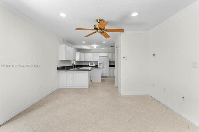 Building Photo - 6525 Southwest 55th Terrace