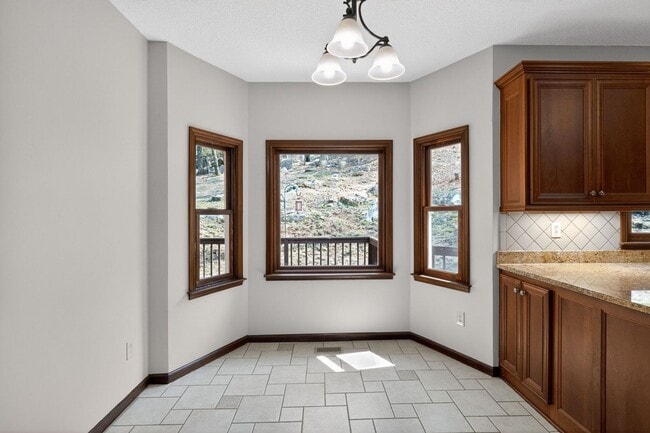 Building Photo - 14098 Stonefield Trail SE