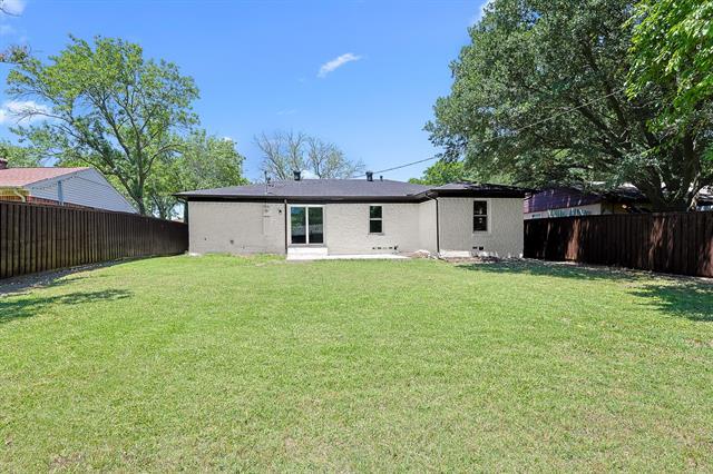 Building Photo - 3520 Sidney Dr